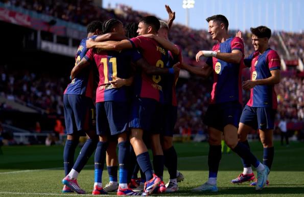 Barcelona 2024/25: Cú ăn ba lịch sử và những trận đấu đáng nhớ