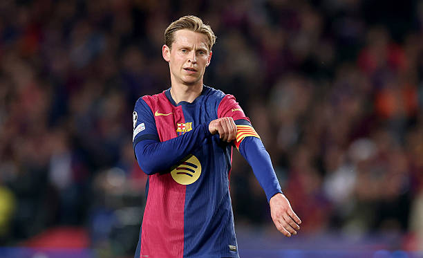 Frenkie de Jong: Từ nguy cơ ra đi đến trụ cột không thể thiếu của Barcelona