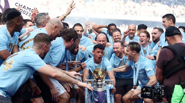 Crystal Palace: Nạn nhân của luật lệ UEFA hay hệ thống bất công trong bóng đá hiện đại?
