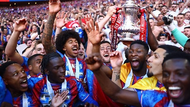 Kỷ nguyên mới của Premier League: Big Six lung lay, cuộc đua khốc liệt toàn diện