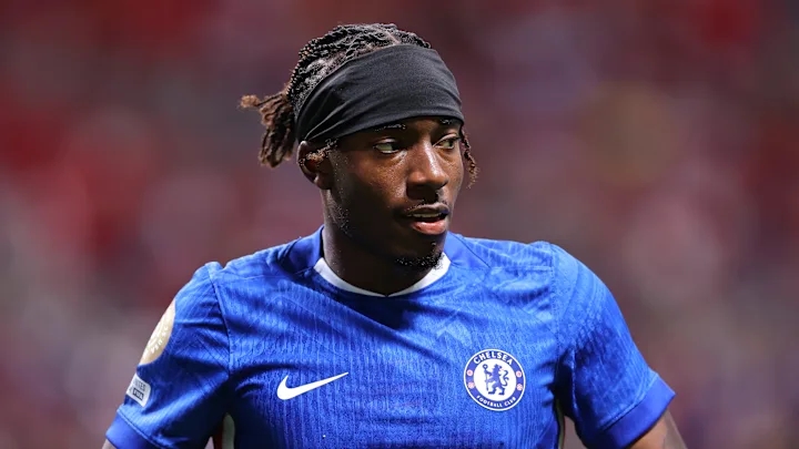 Bom tấn Noni Madueke: Khi sự hoài nghi nhường chỗ cho niềm tin của CĐV Arsenal